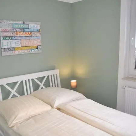 Haus Seehase Nr 01 公寓